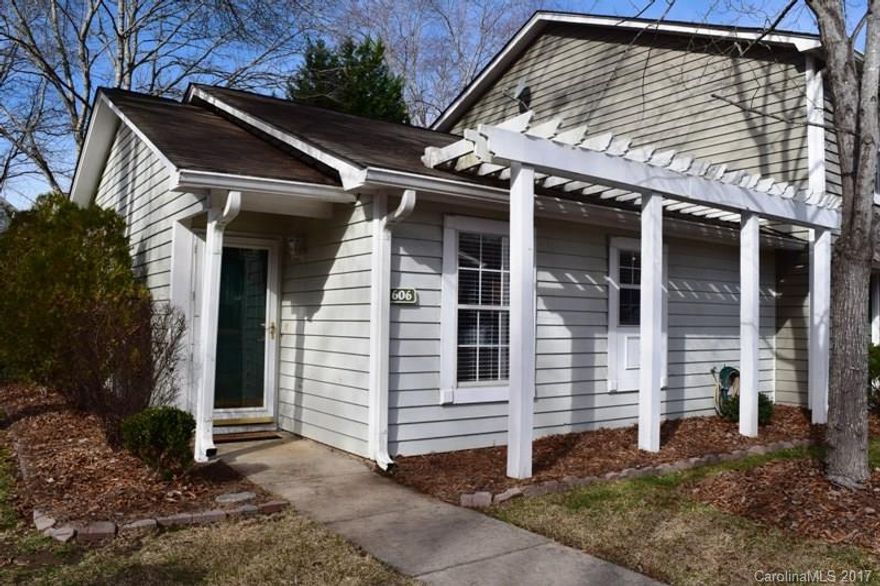 Just reduced! Lovely condo located in Fort Mill offers 2 bedrooms, 1 bath, and close to dining and nearby shopping!  This fabulous end unit has a nice open layout and beautiful flooring in both living and dining areas.  Kitchen has lots of cabinet and counter space.  Enjoy the outdoors in the enclosed patio. * Monthly HOA $124 includes water, sanitation pickup, lawncare, exterior maintenance.  Annual HOA Fee $600 for pool, tennis and amenites.