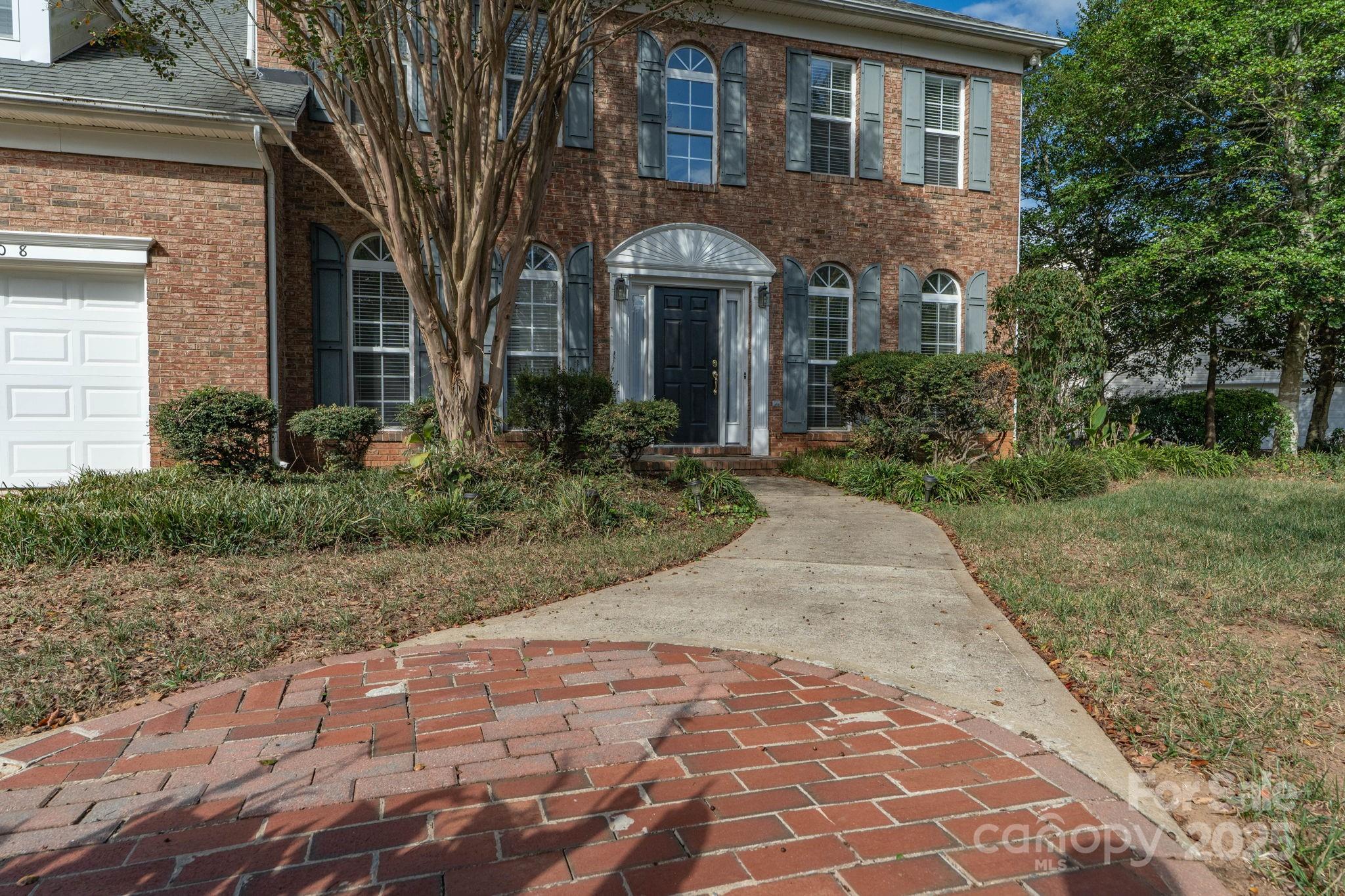8708 Ellington Park Drive