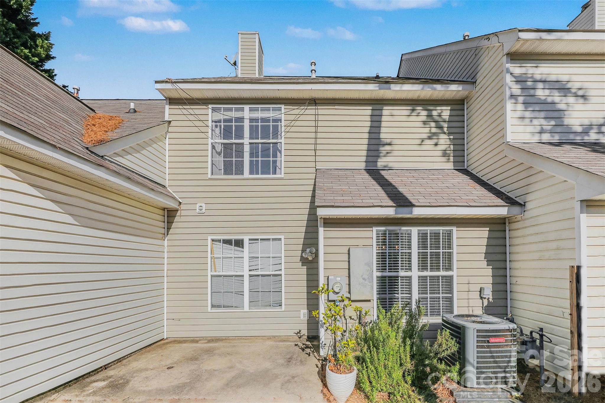 Huntington Ridge - Residential