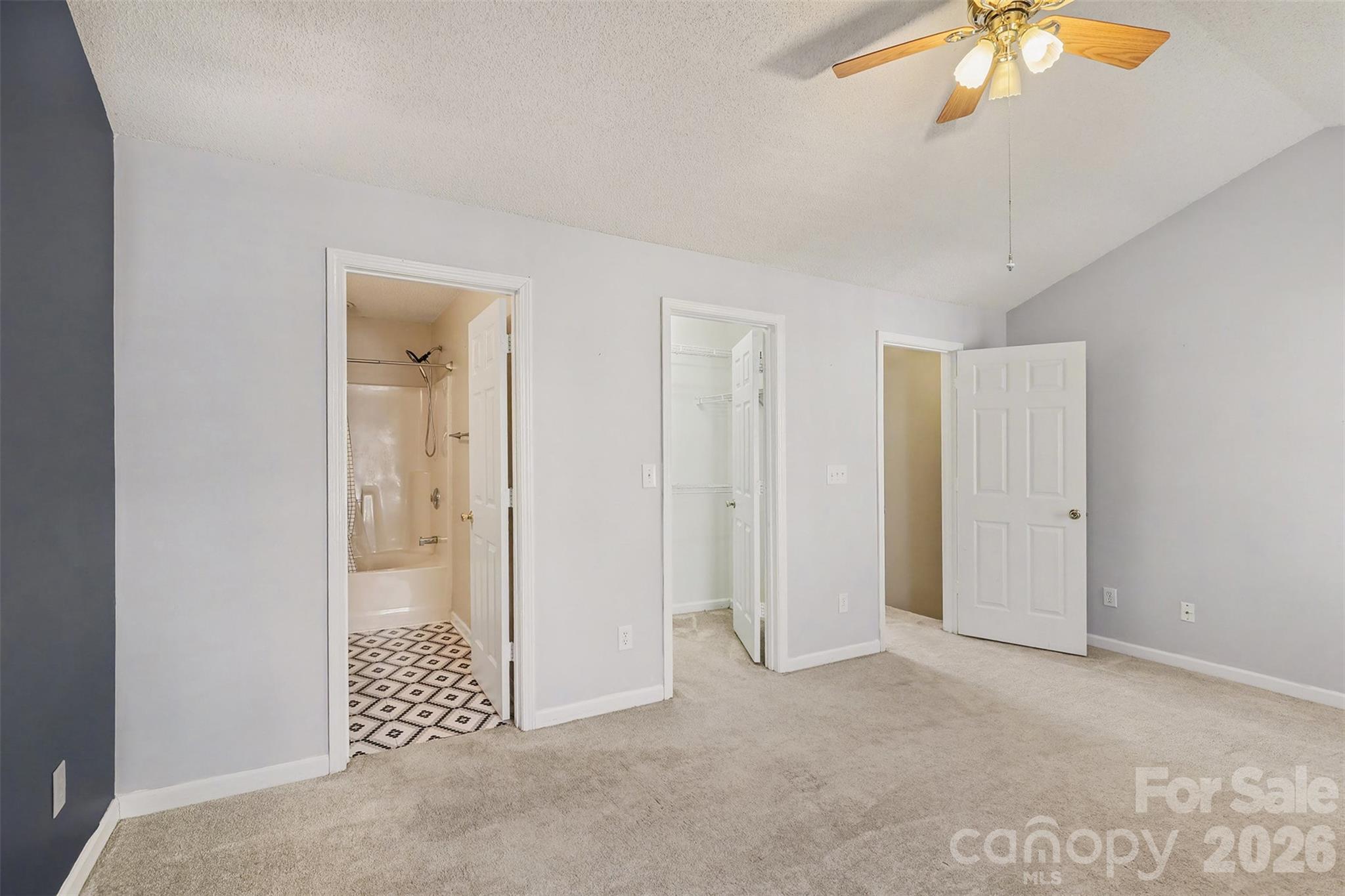 Huntington Ridge - Residential