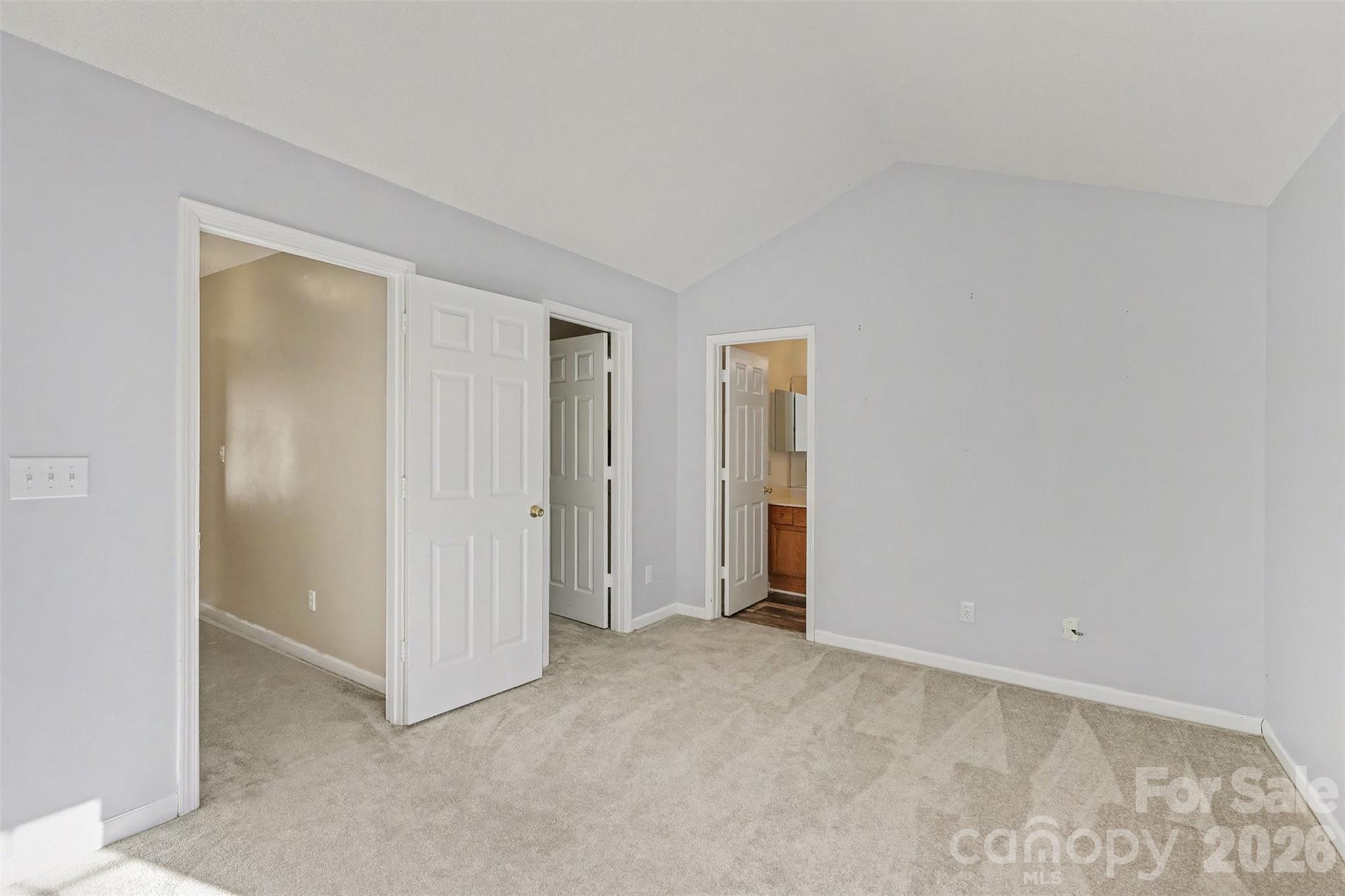 Huntington Ridge - Residential