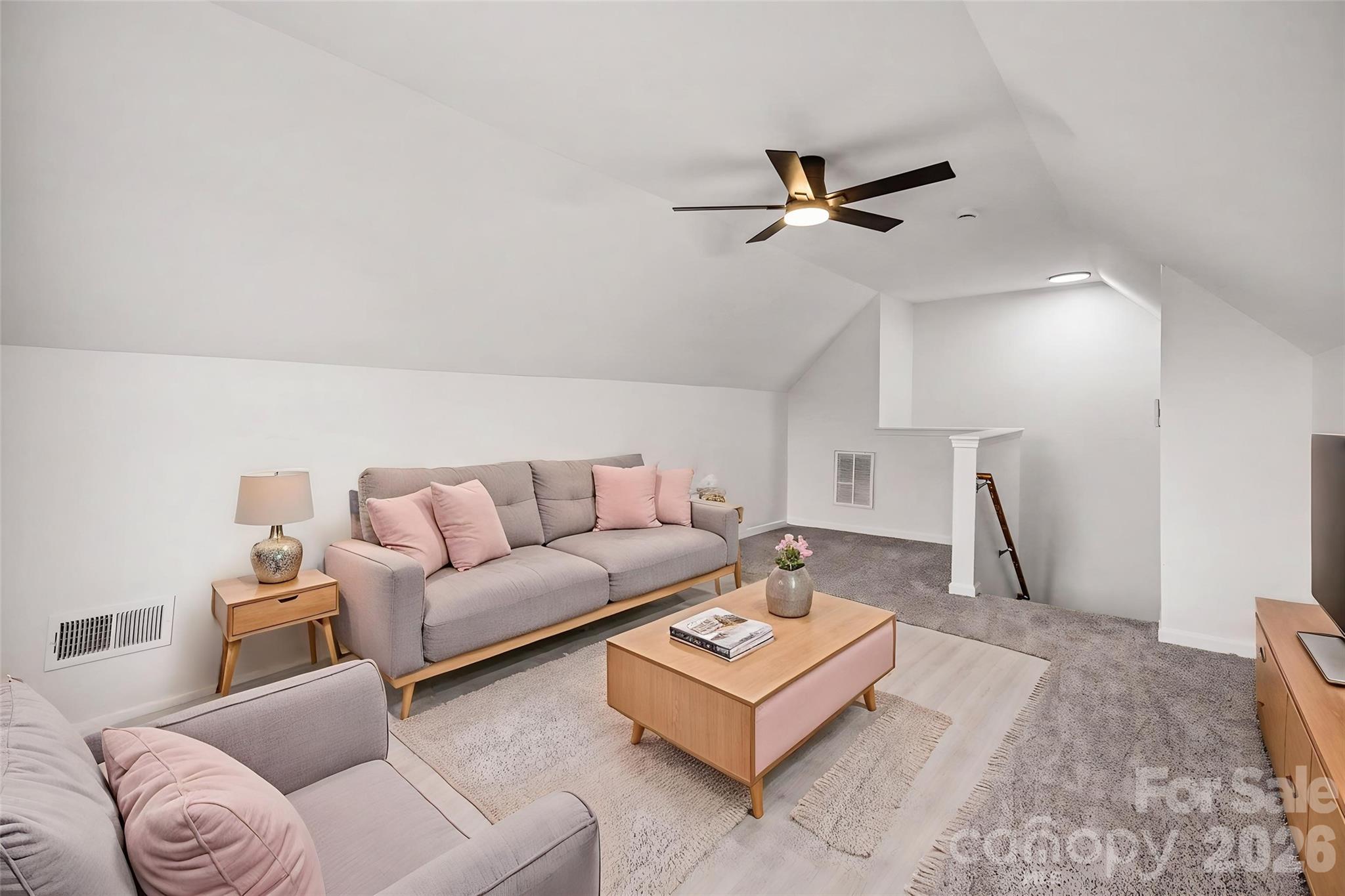 Kingstree - Residential