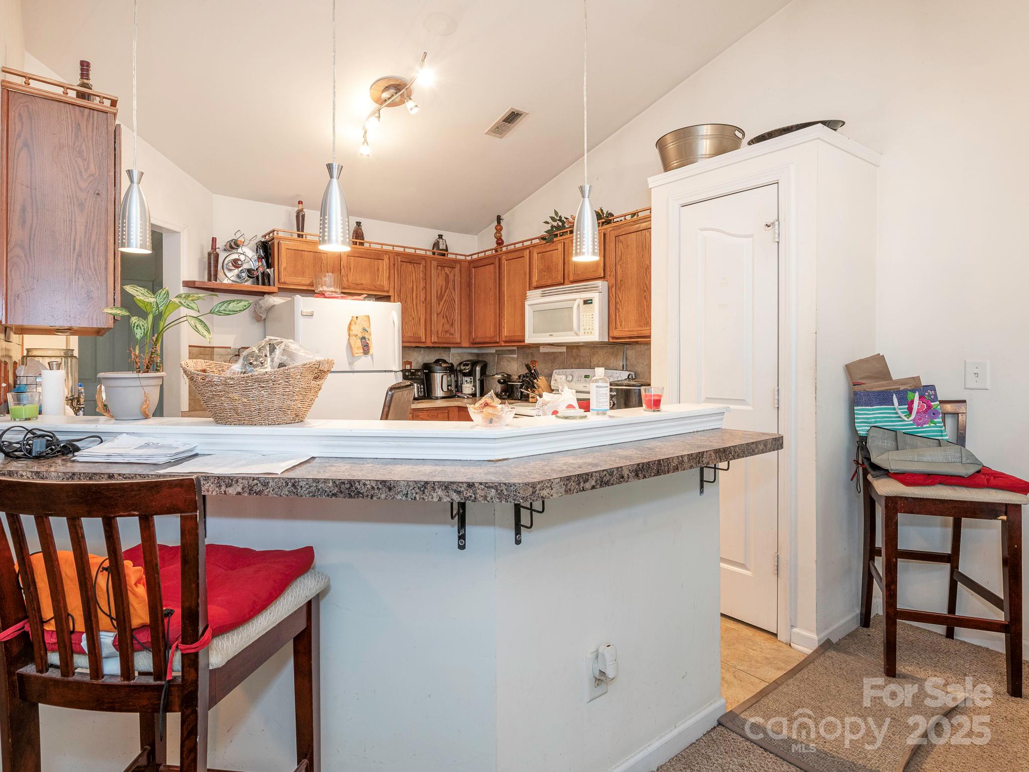 7941 Mossycup Drive