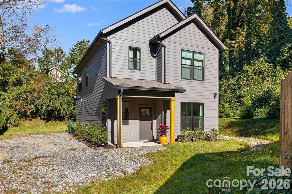108 Glendale Avenue