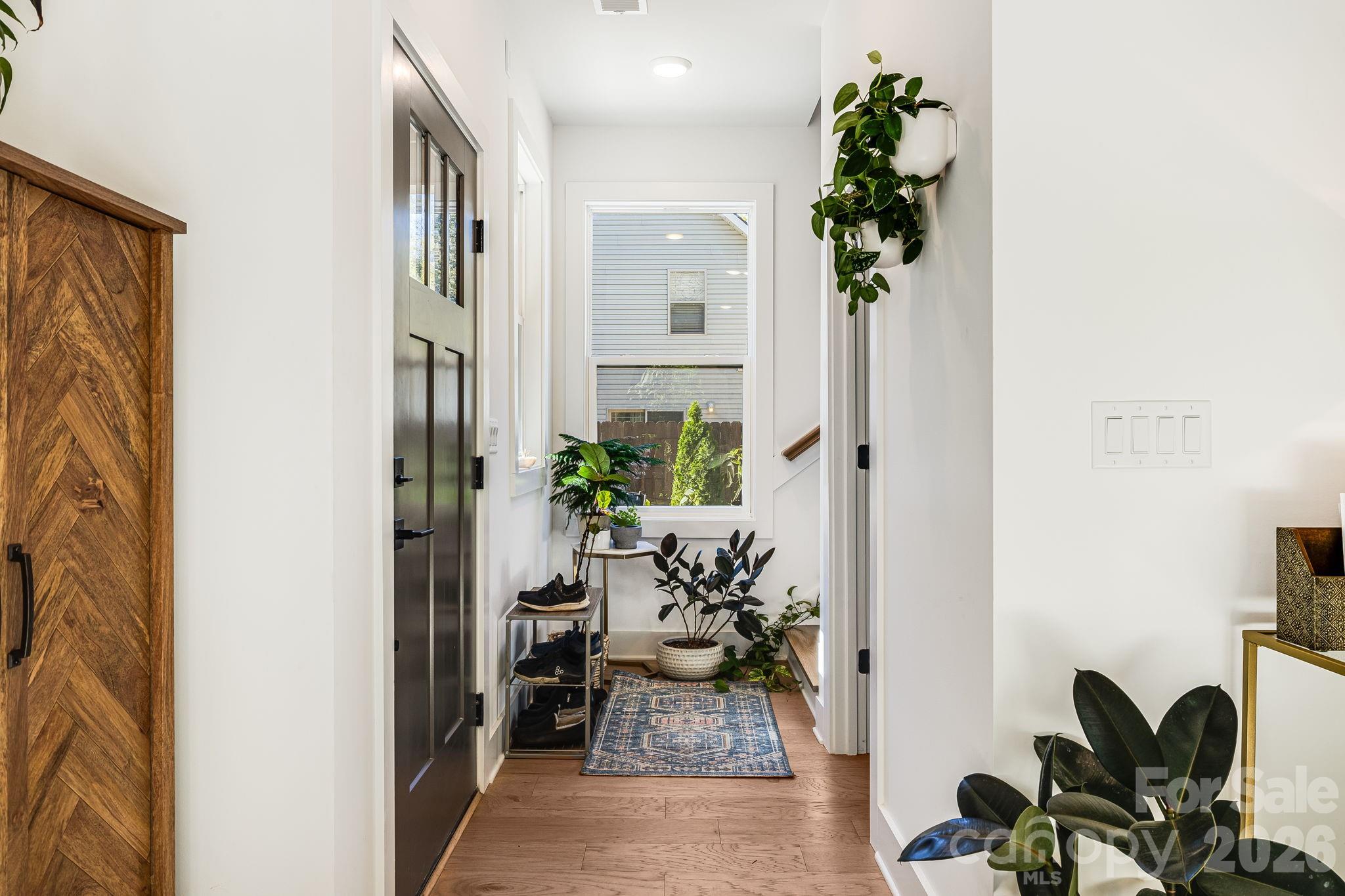 108 Glendale Avenue