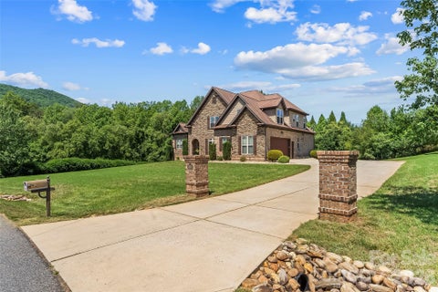 Photo of 5895 Bakers Point, Hickory, NC 28602 (MLS # 4402163)