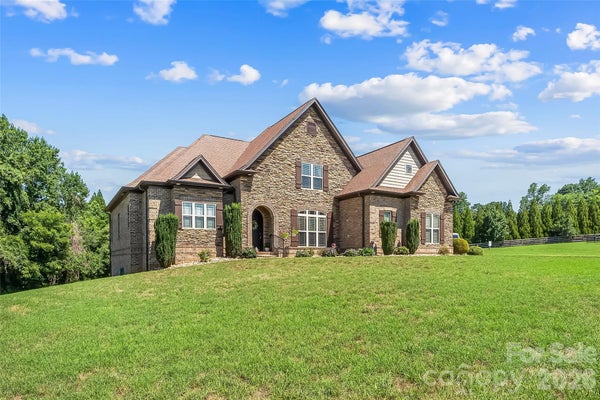 5895 BAKERS PT, HICKORY, NC 28602 - Image 29f6bc1acfa4dc1992bf80f12eacd732/758643771