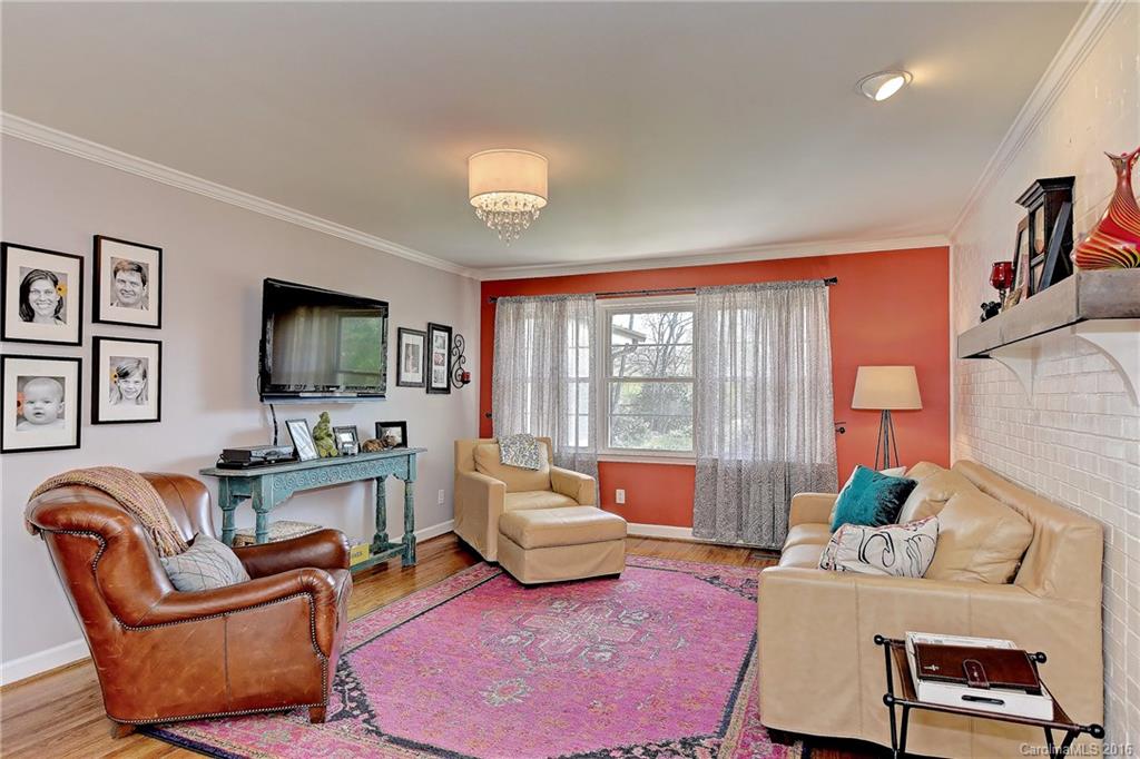 Lansdowne - Residential