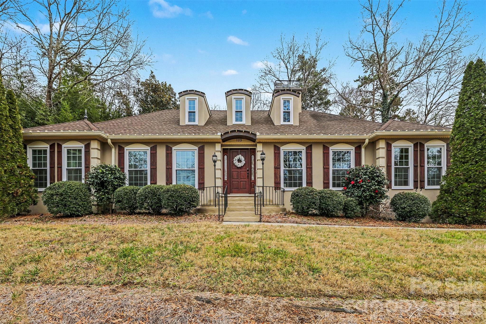 123 Old Bell Road