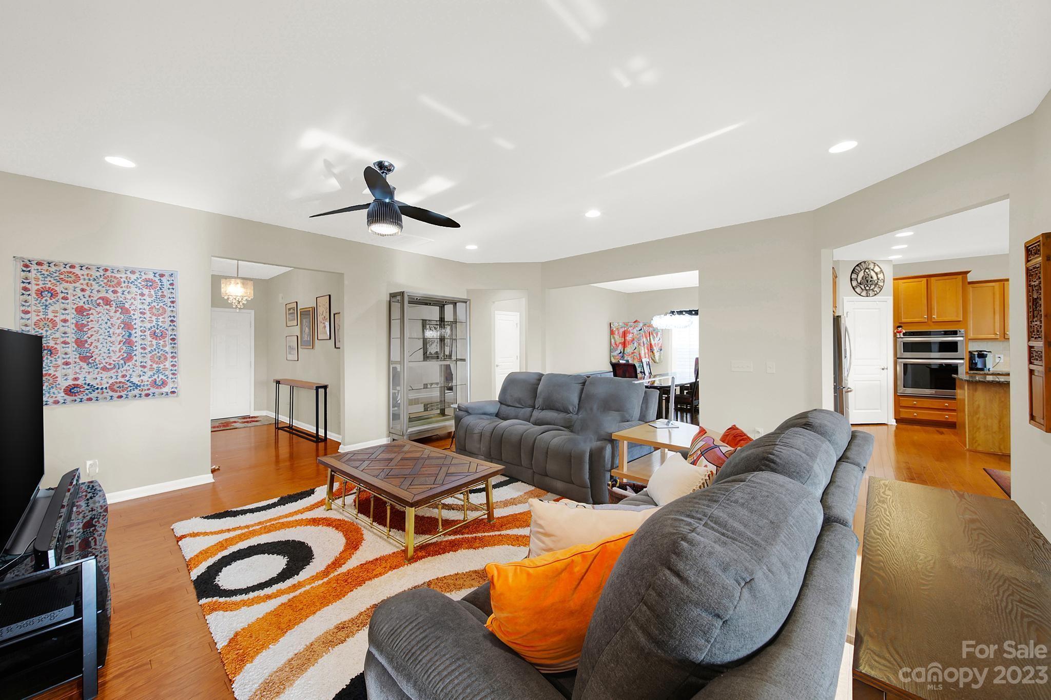 Sun City Carolina Lakes - Residential