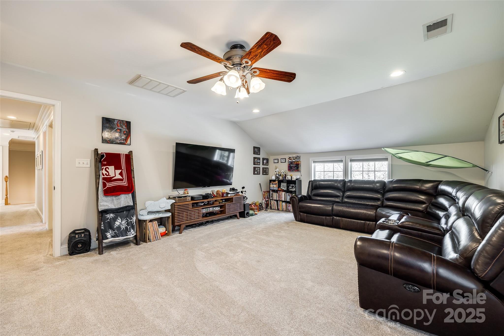 Vanderlakes - Residential