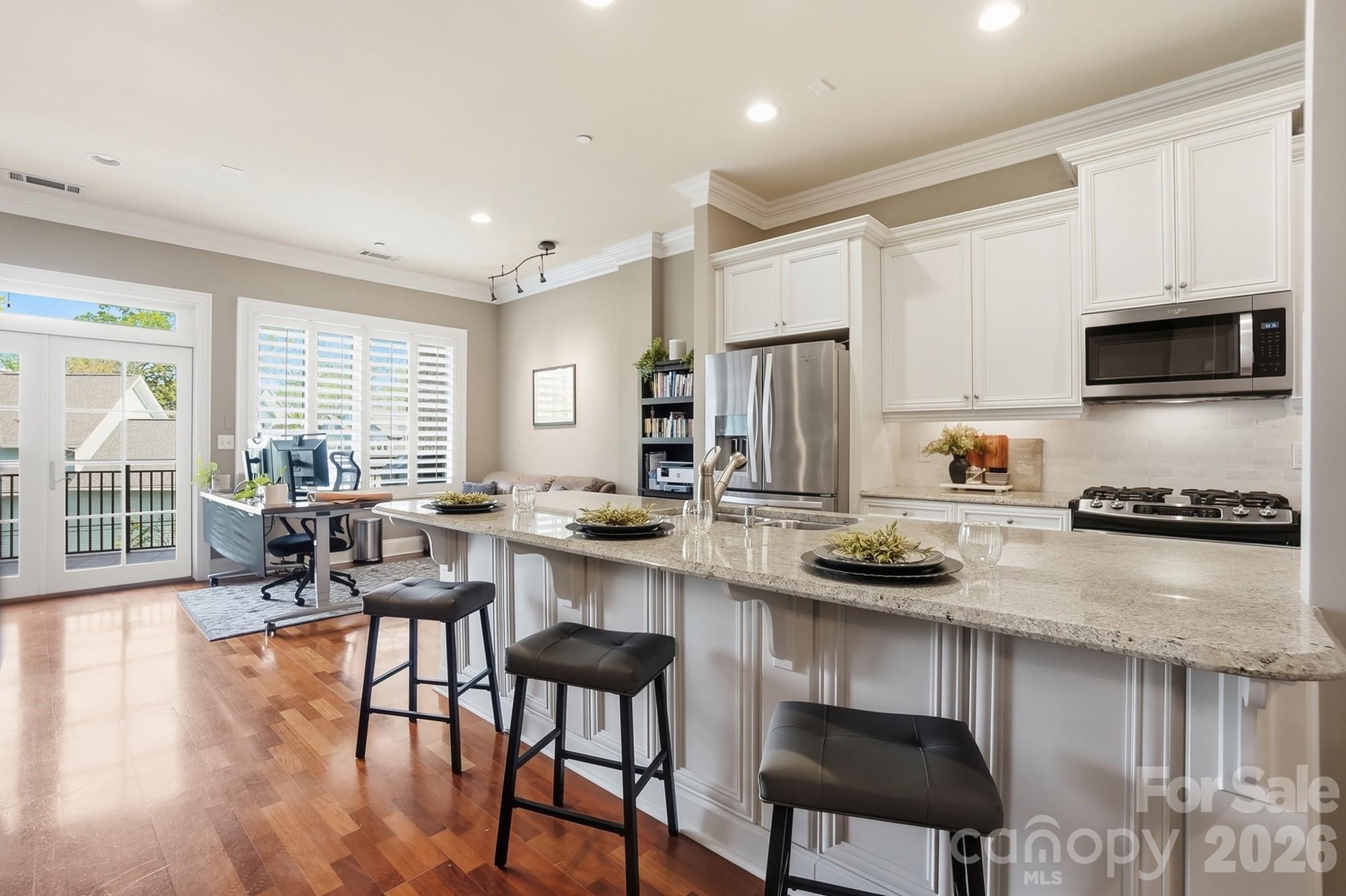 Myers Park - Residential