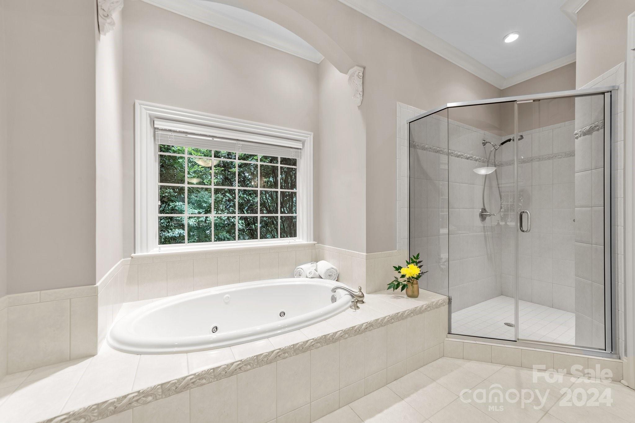 The Peninsula - Residential