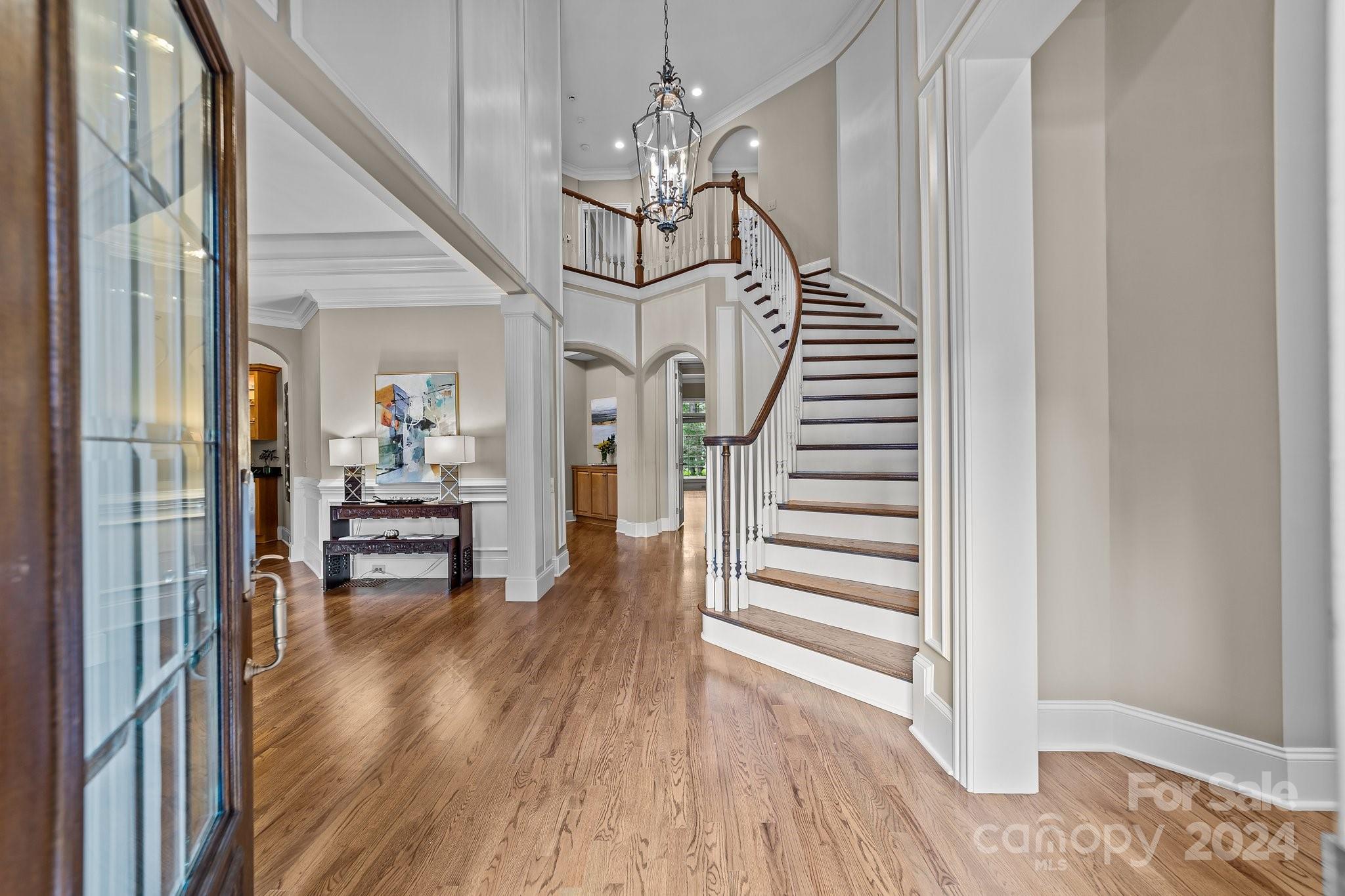 The Peninsula - Residential