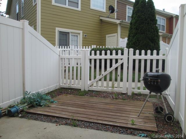 Lela Court - Residential Lease