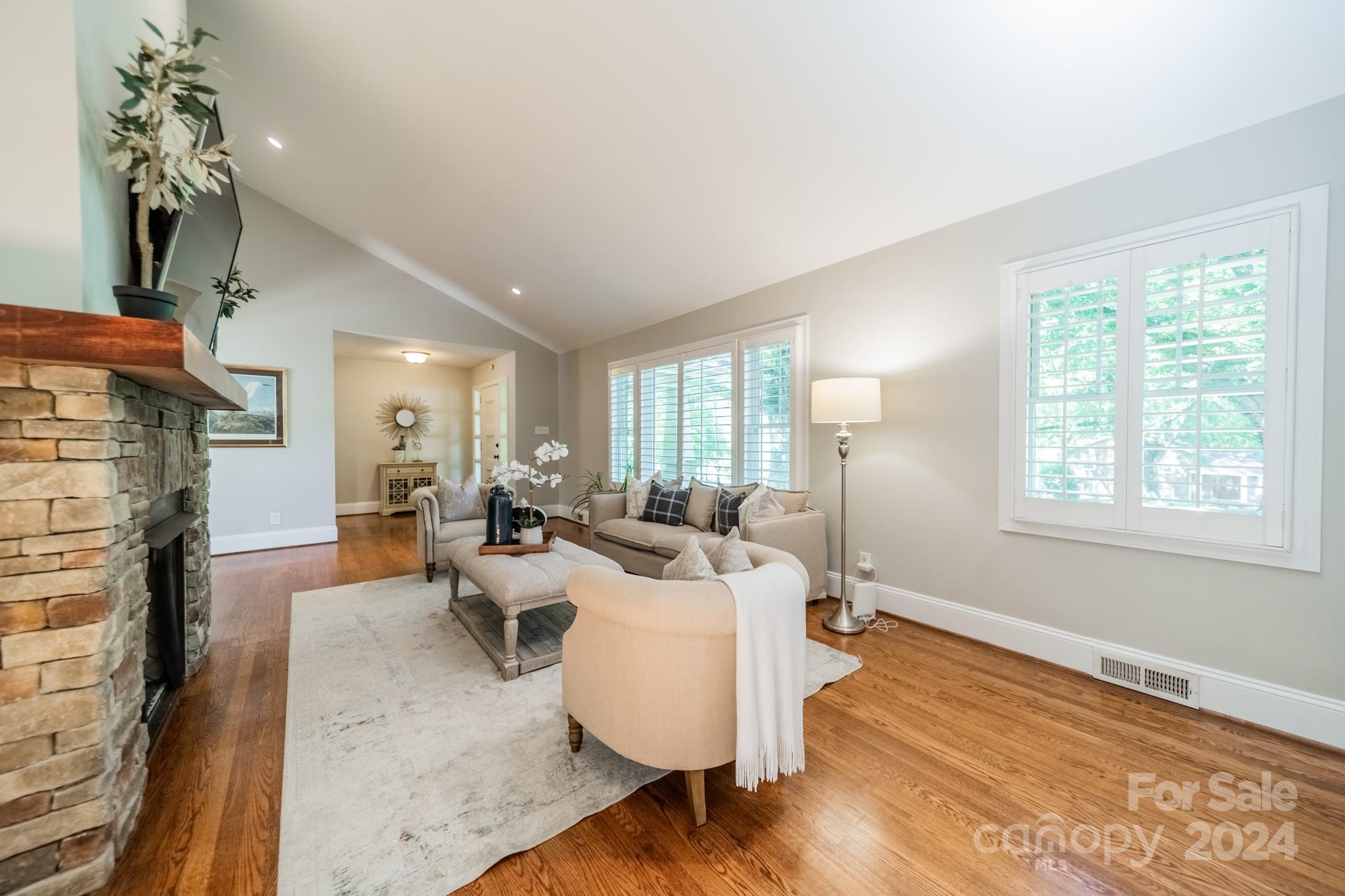 Sherwood Forest - Residential