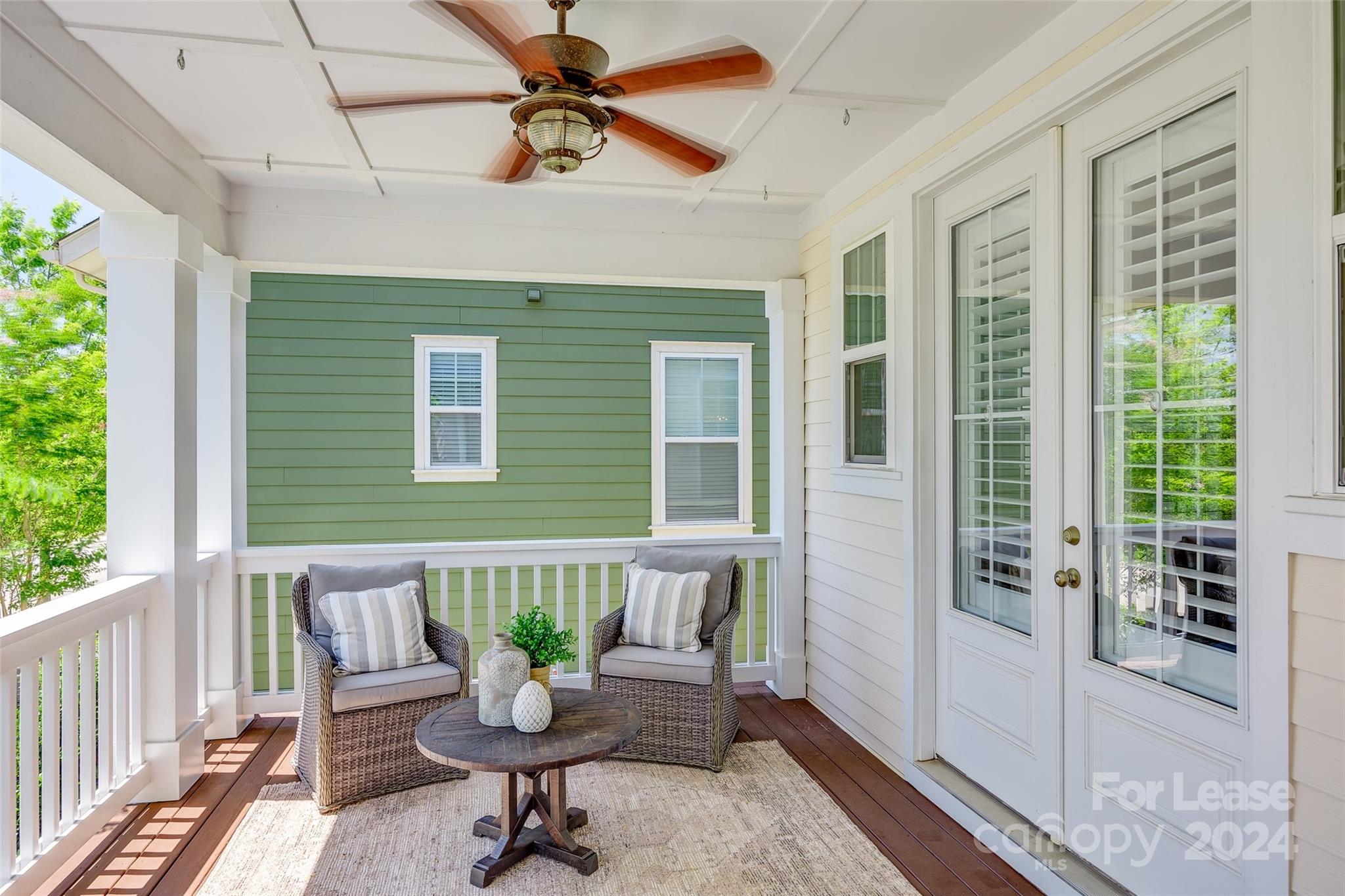 Riverwalk - Residential Lease