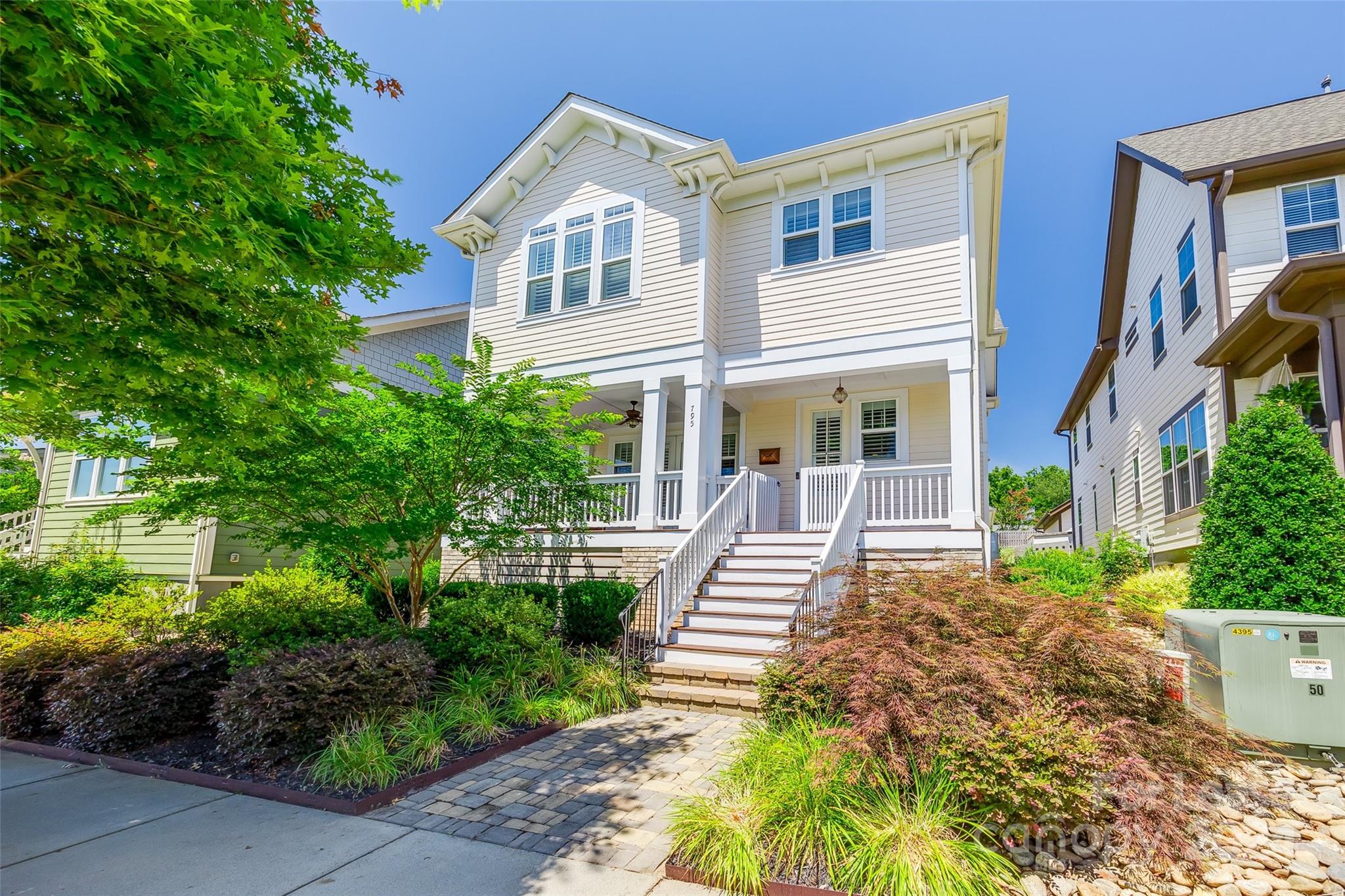 Riverwalk - Residential Lease