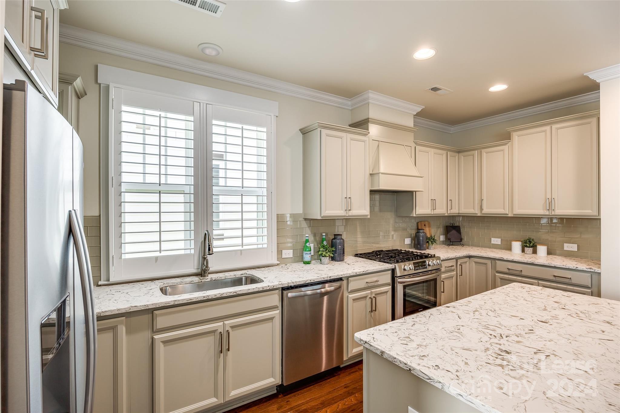 Riverwalk - Residential Lease