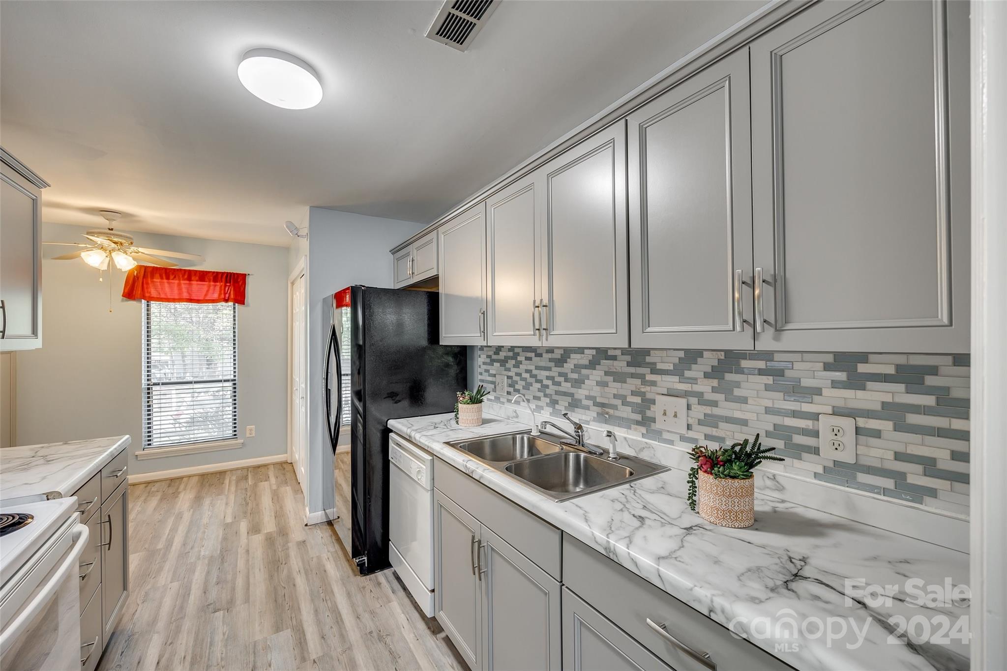 The Tyes - Residential