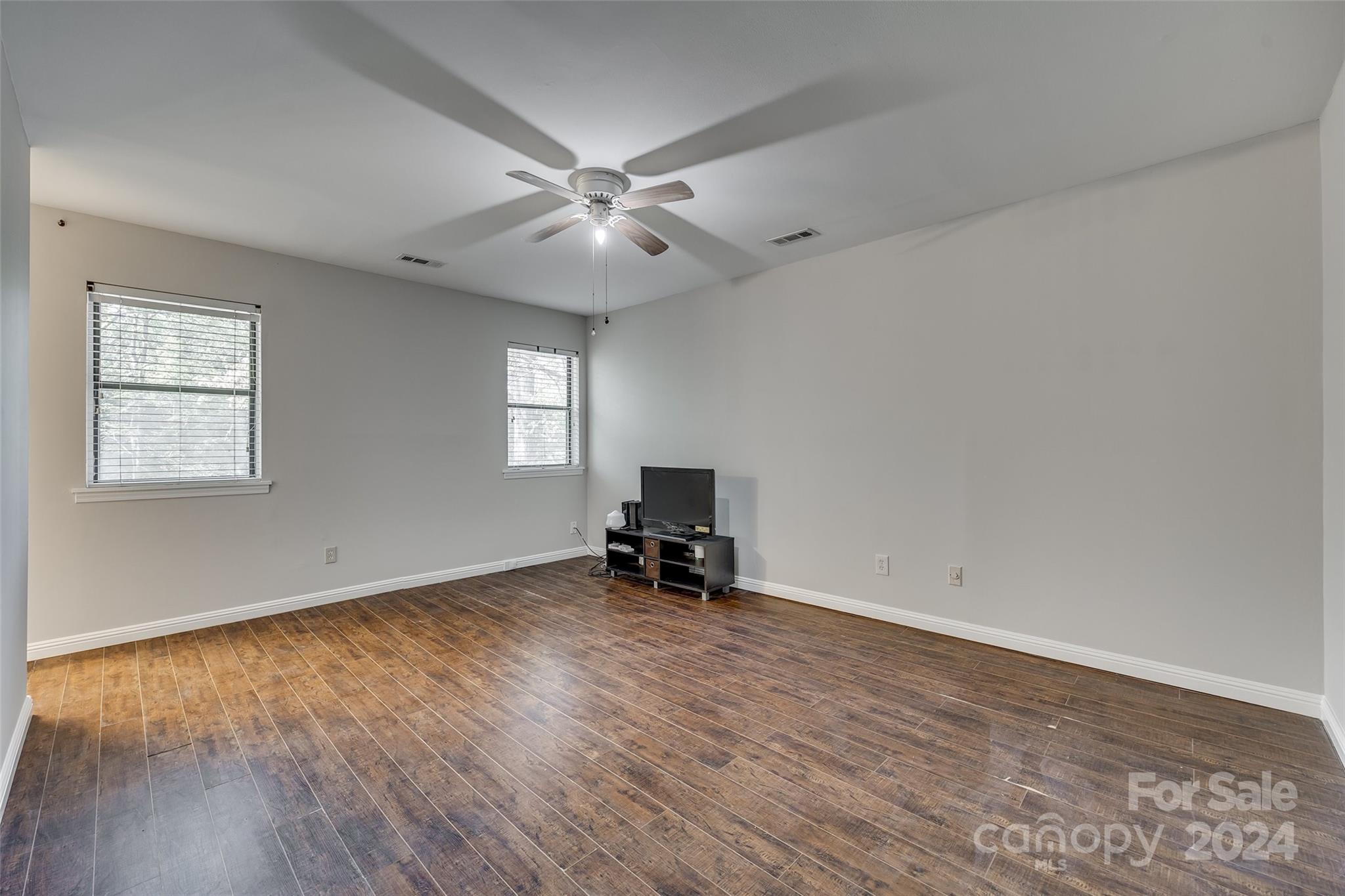 The Tyes - Residential