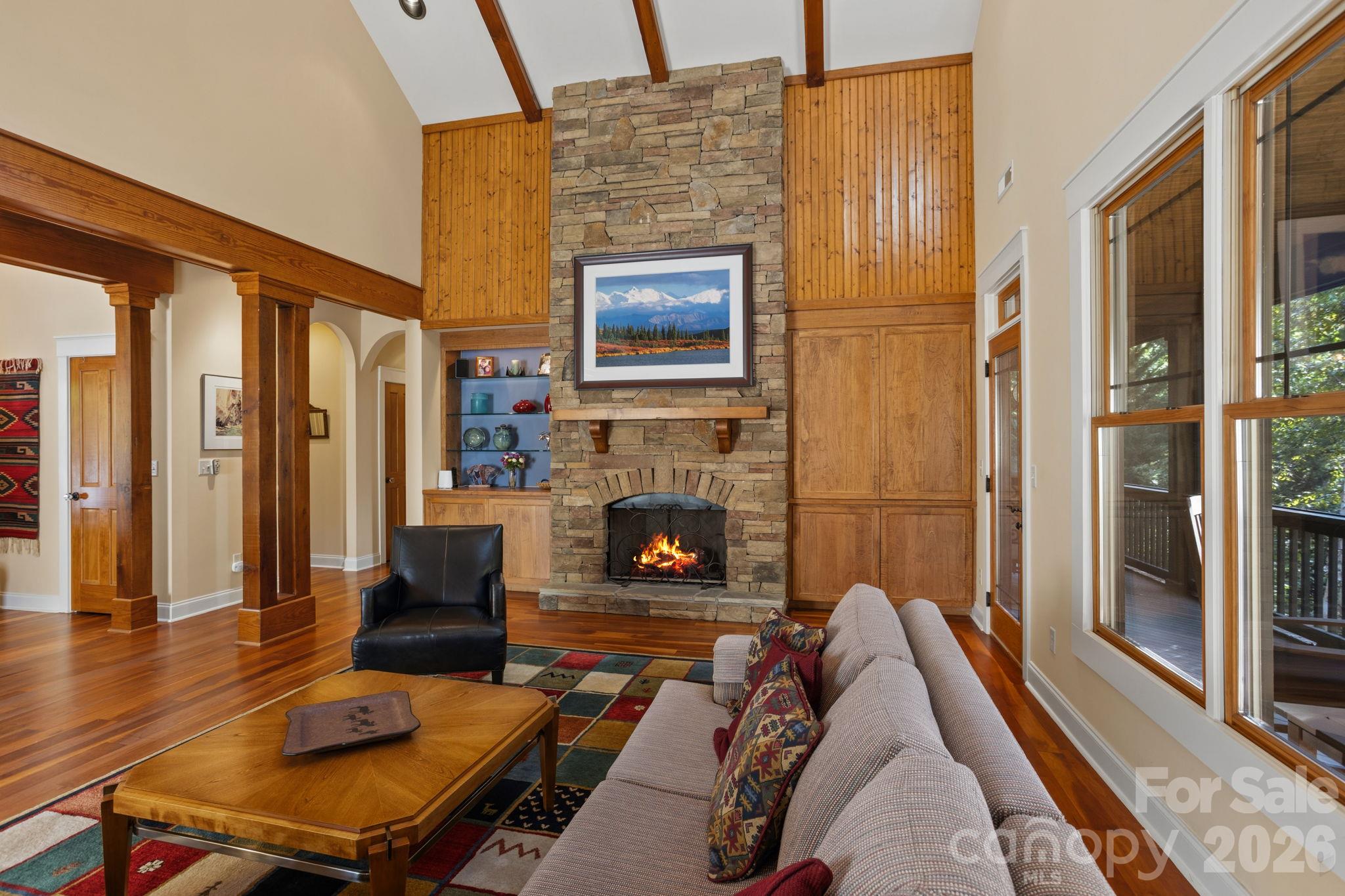 123 Pinnacle Peak Lane