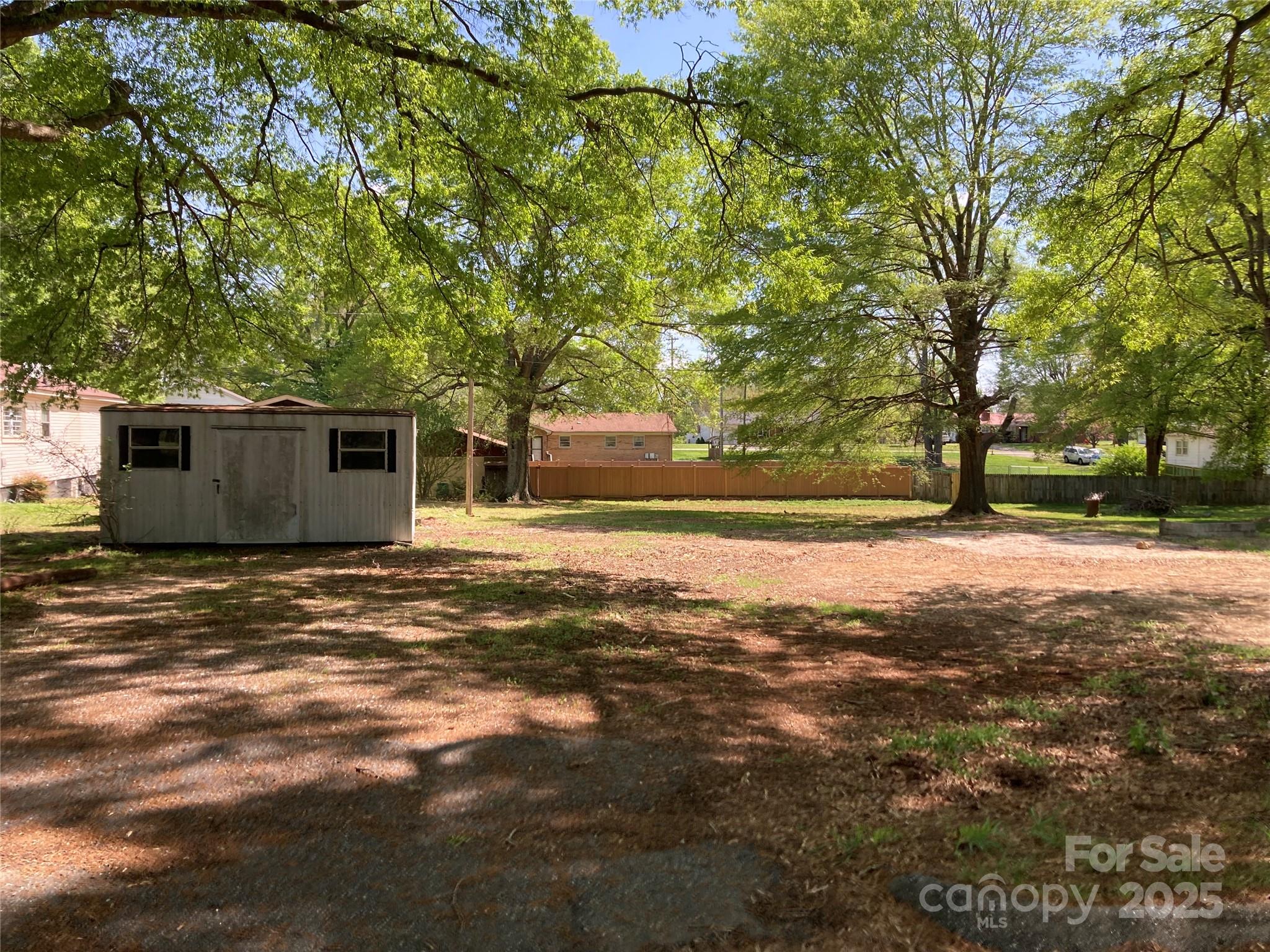 103 HALLMAN Street