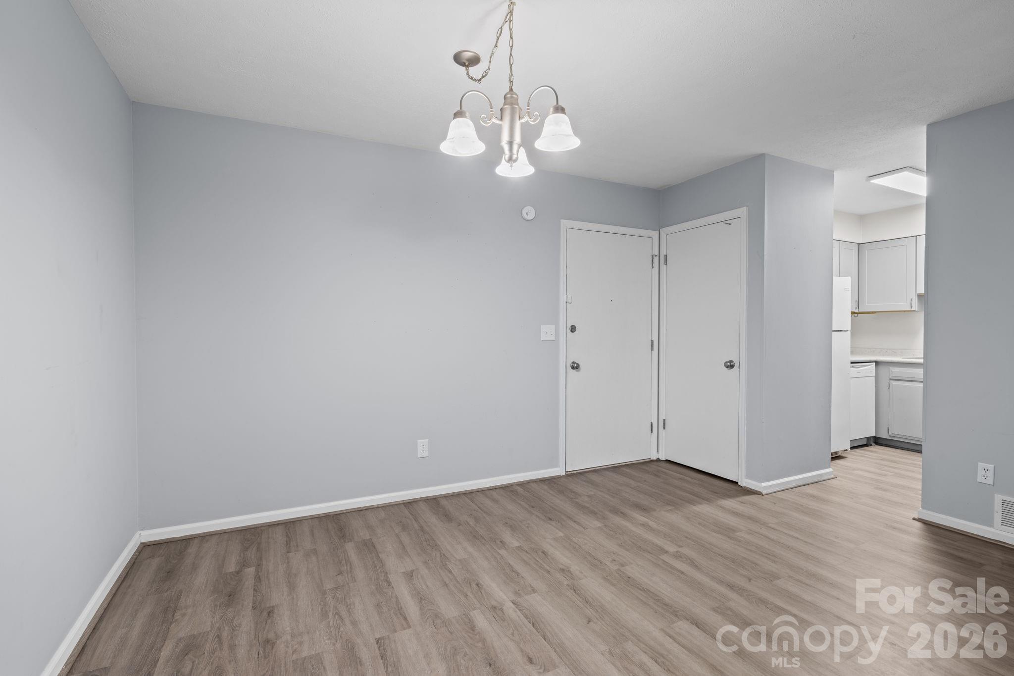 Holly Crest - Residential