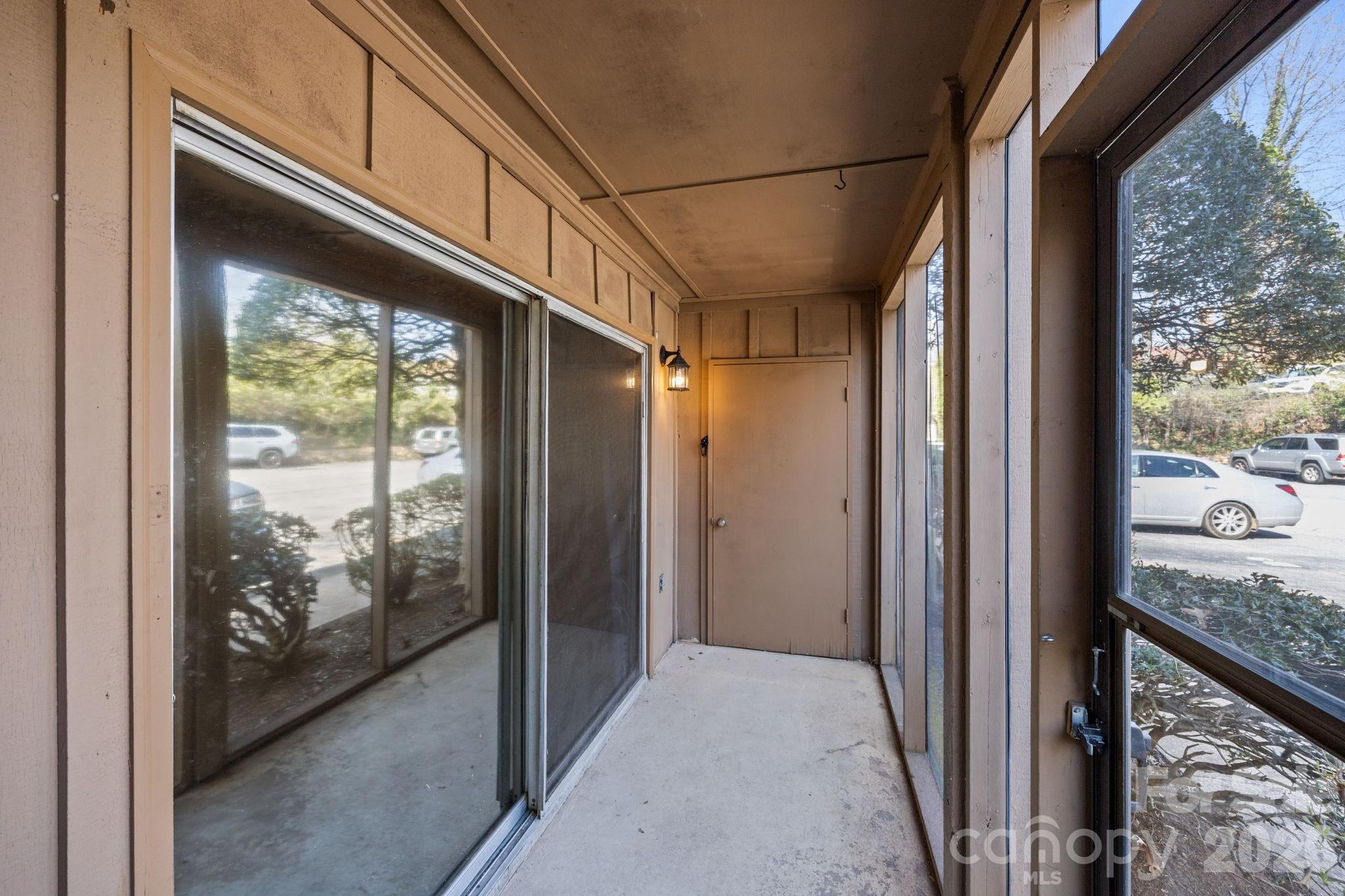 Holly Crest - Residential