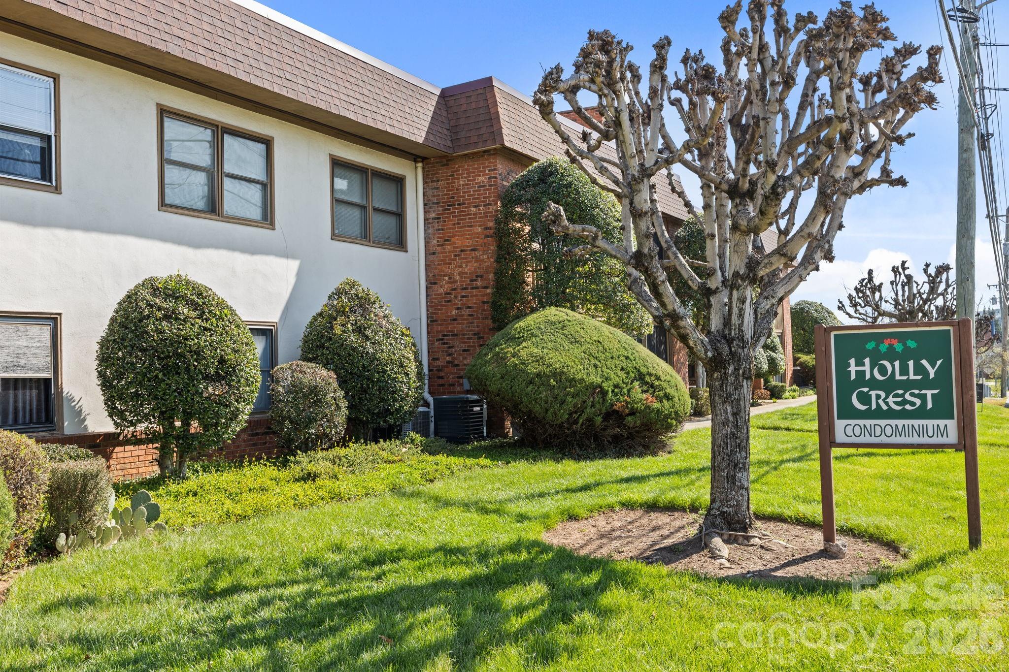 Holly Crest - Residential