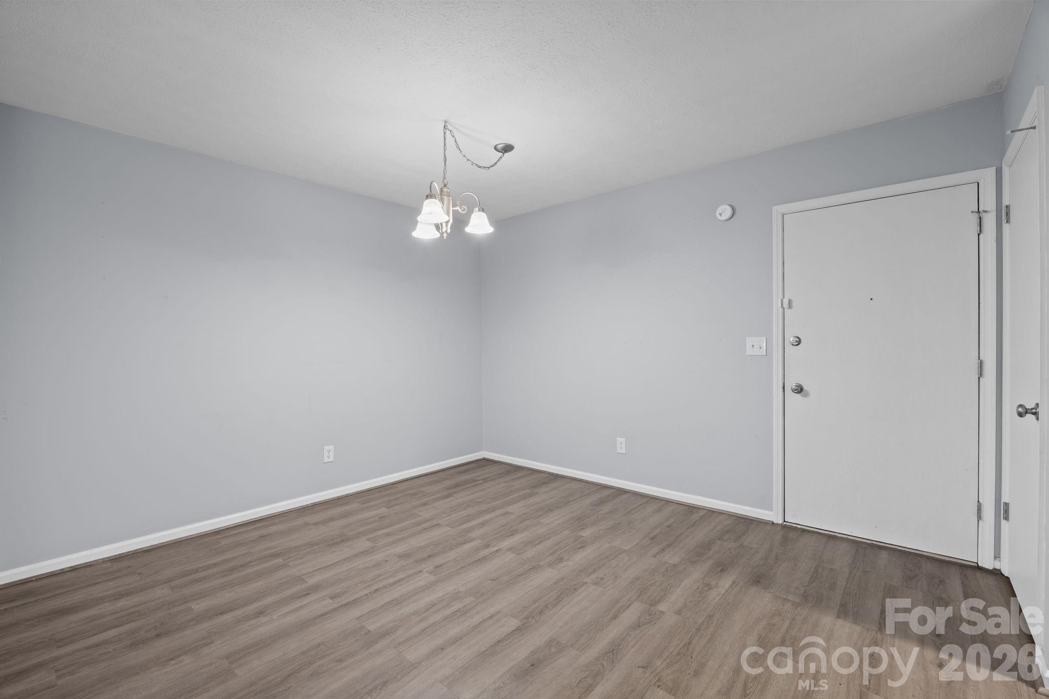 427 6th Avenue W A11