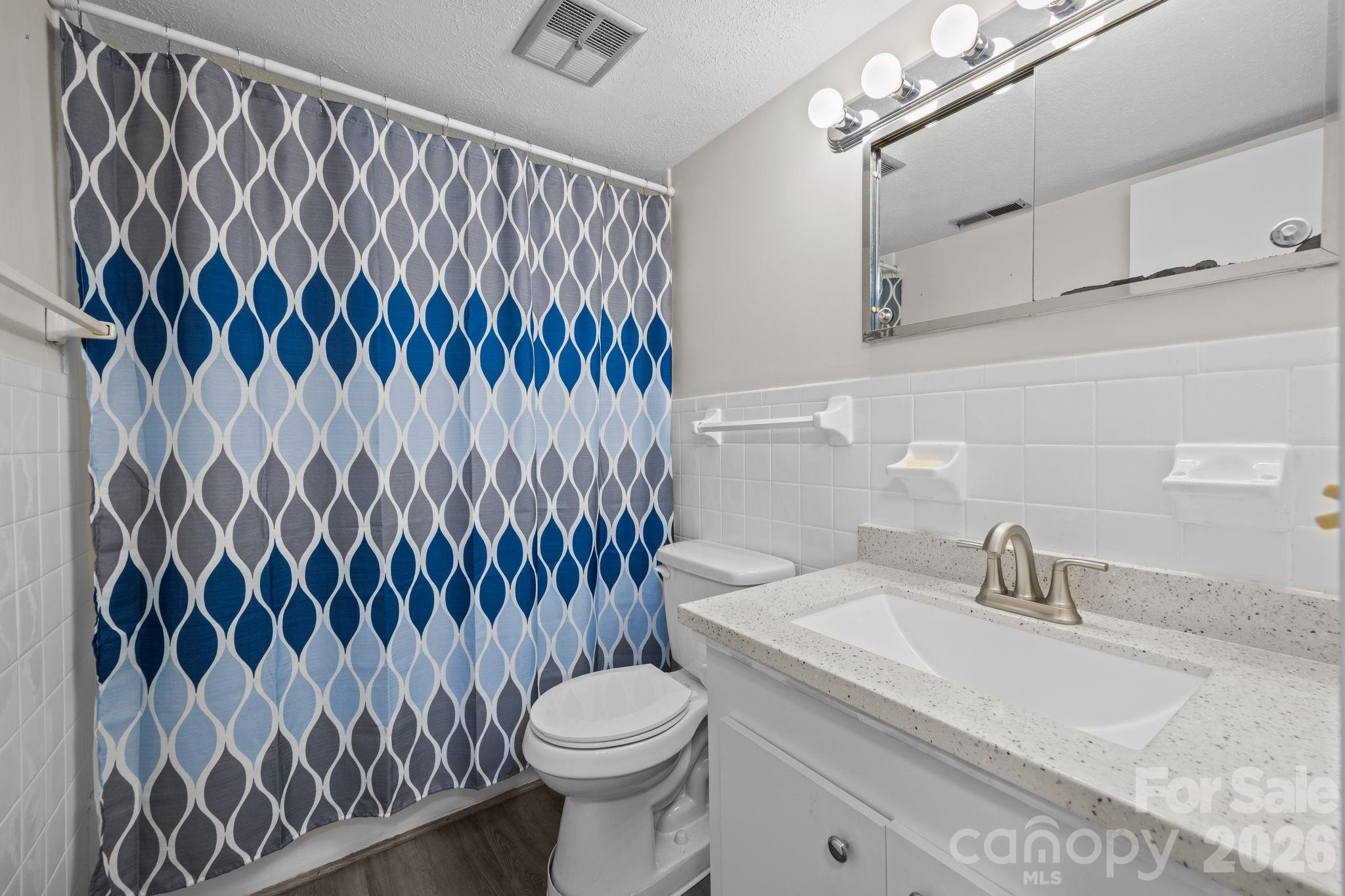 Holly Crest - Residential