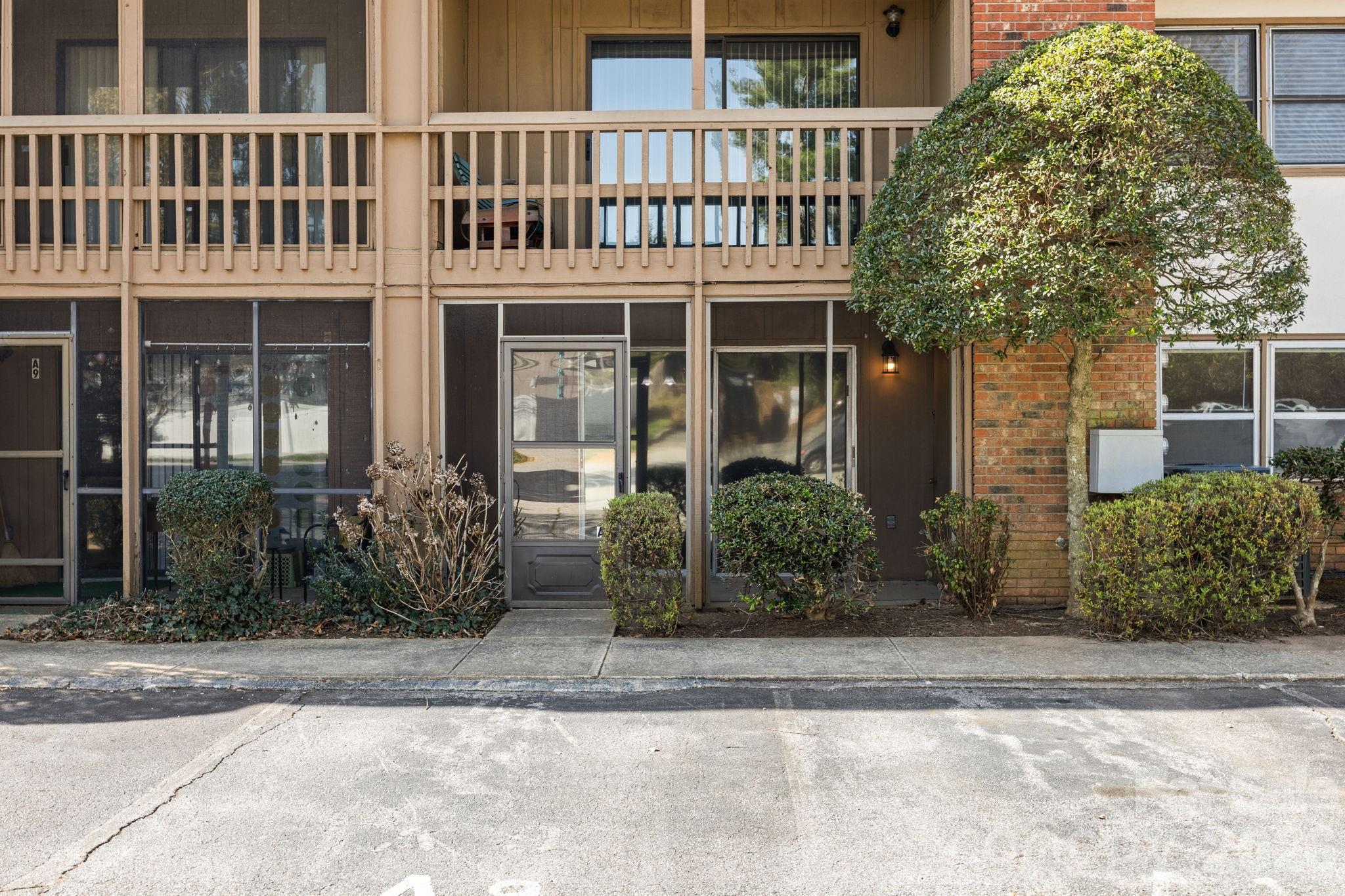 427 6th Avenue W A11