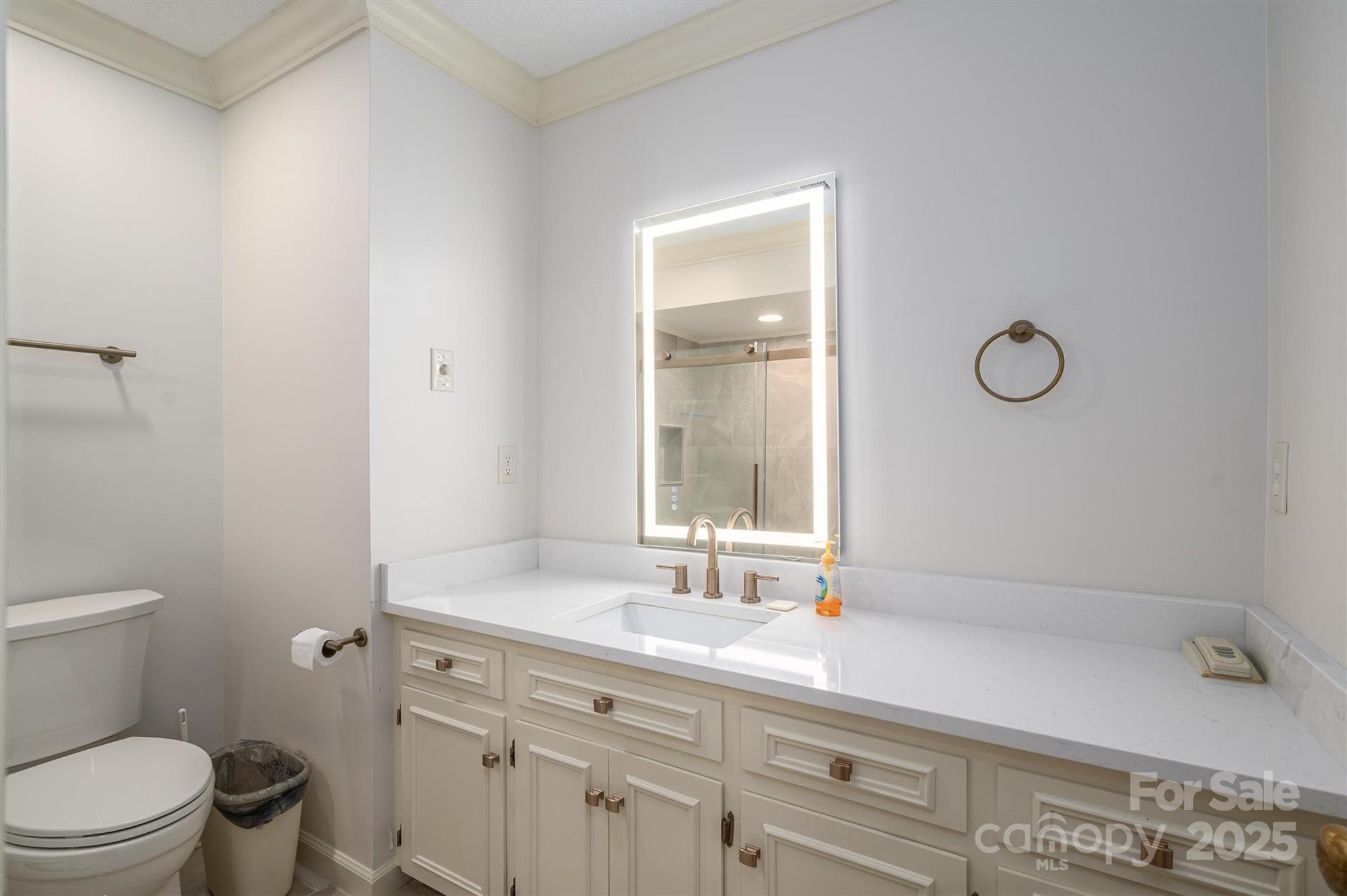 Country Club Gardens - Residential