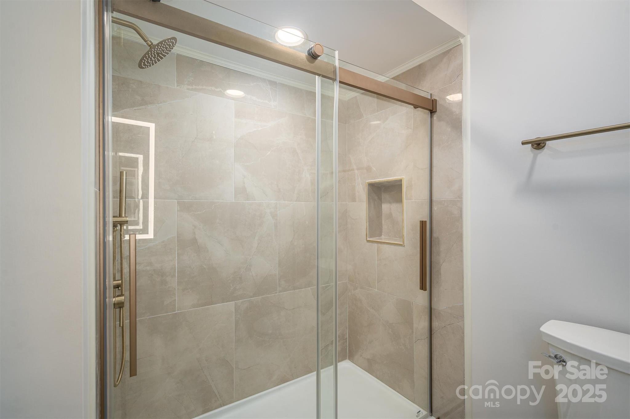 Country Club Gardens - Residential