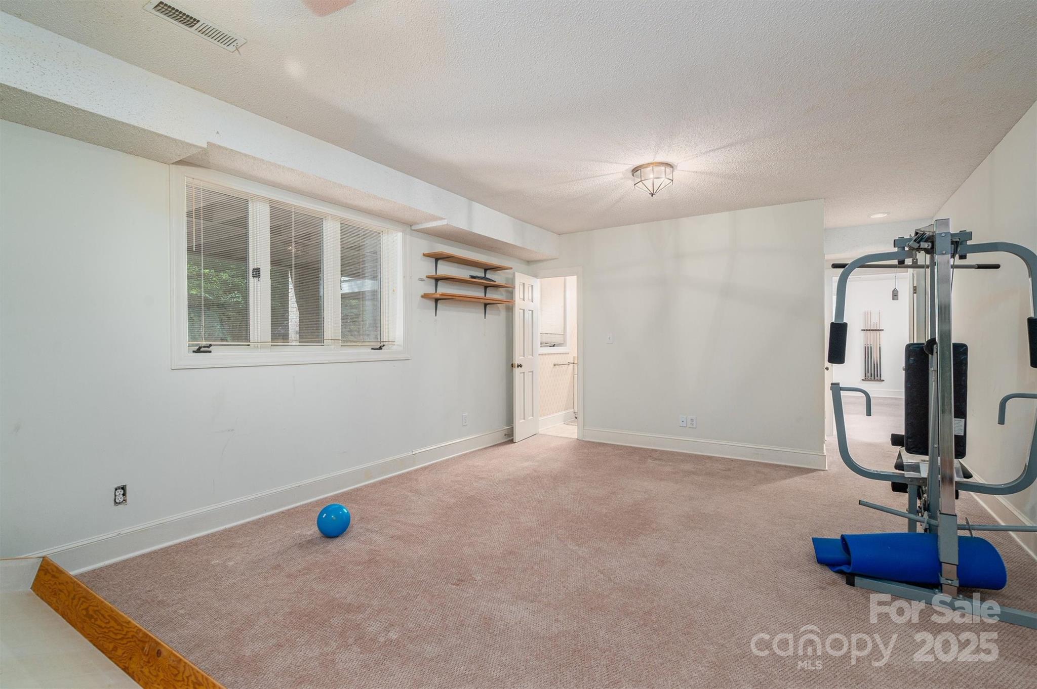 Country Club Gardens - Residential