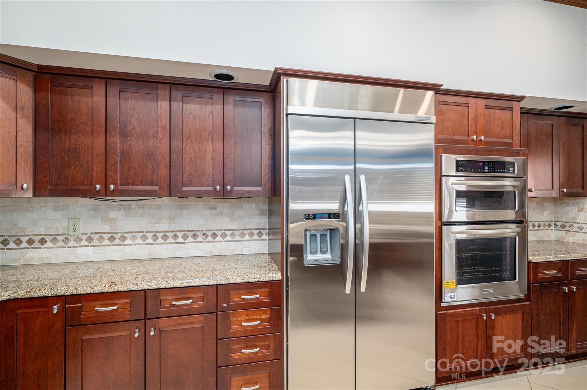 Country Club Gardens - Residential