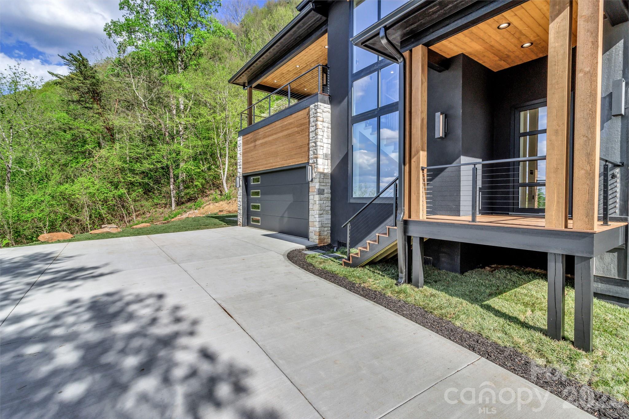 Blue Mist Farms - Residential