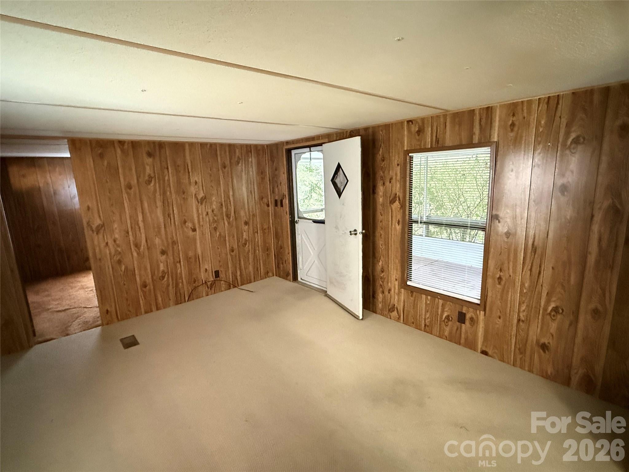6 Short Dix Creek Road