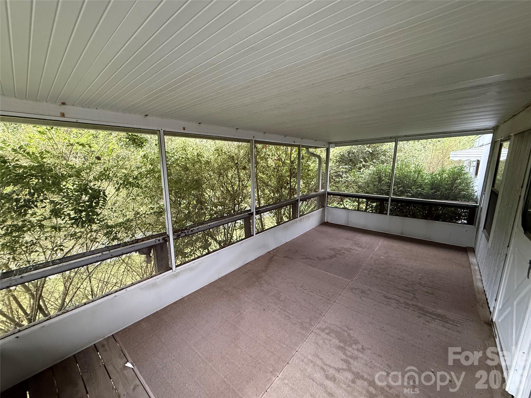 6 Short Dix Creek Road