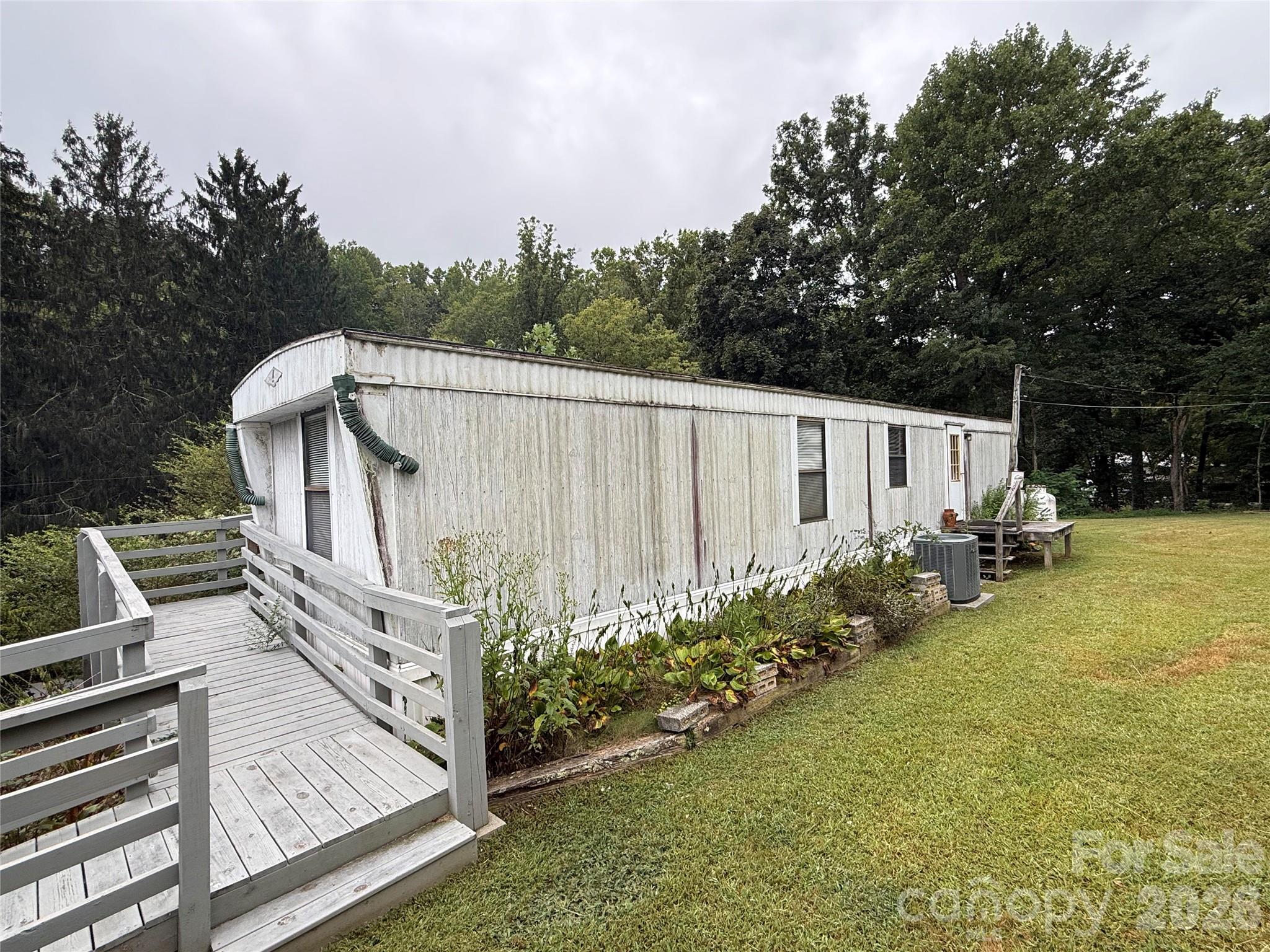 6 Short Dix Creek Road
