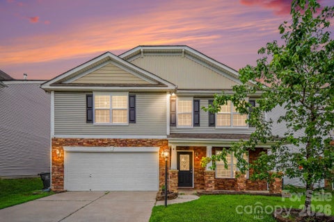 Photo of 13827 Allison Forest Trail, Charlotte, NC 28278 (MLS # 4410675)