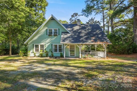 125 North Hills Drive Wilmington NC 28411