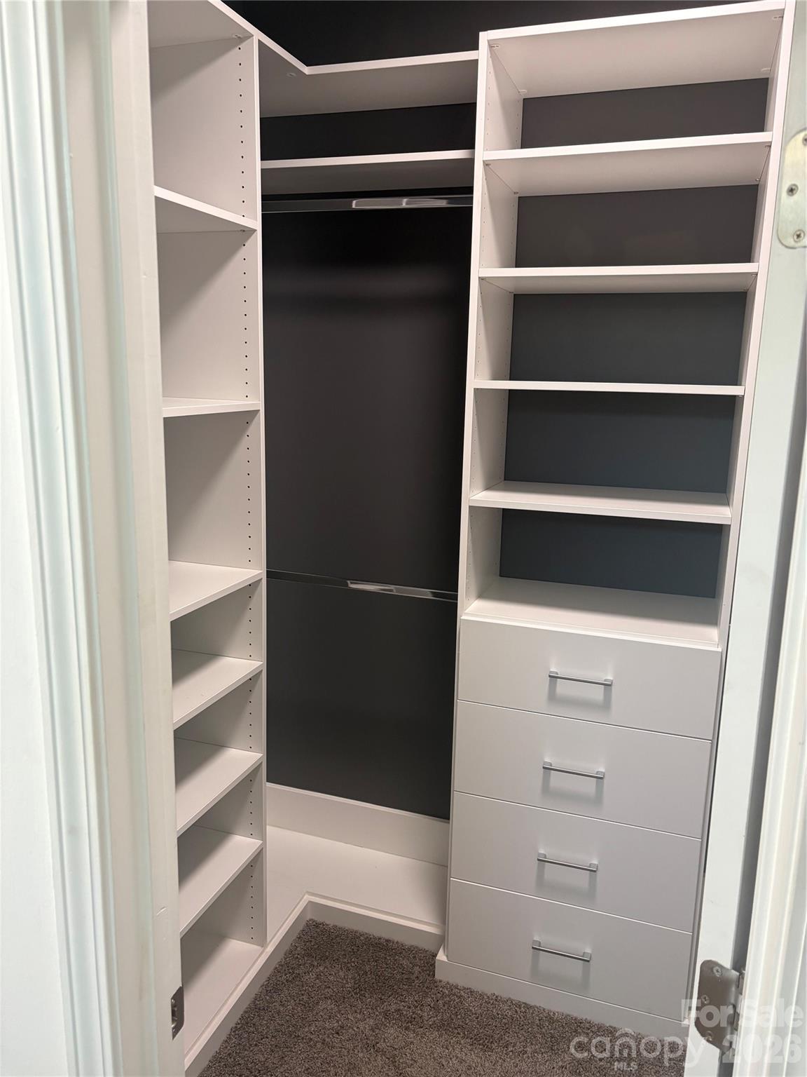 Summers Walk - Residential