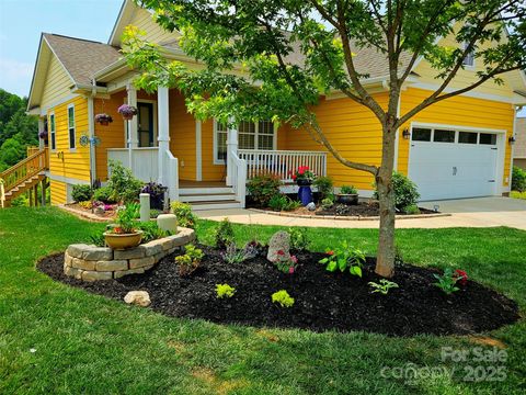 Photo of 14 Rose Creek Road, Leicester, NC 28748 (MLS # 4331199)