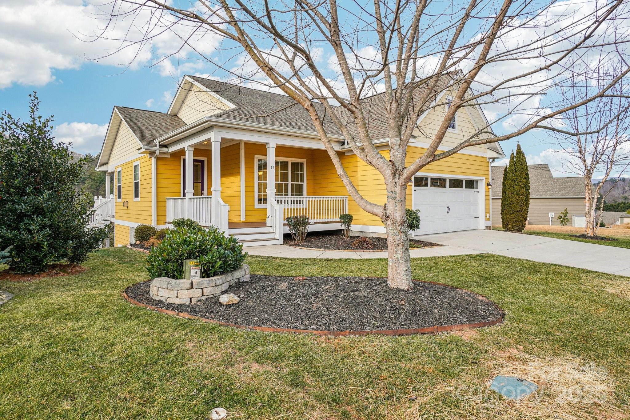 The Views at Rose Hill - Residential