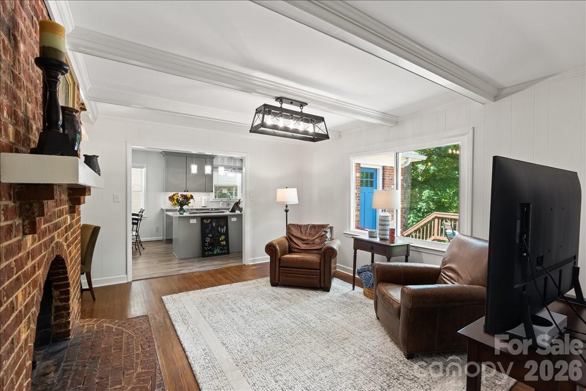 Beverly Woods - Residential