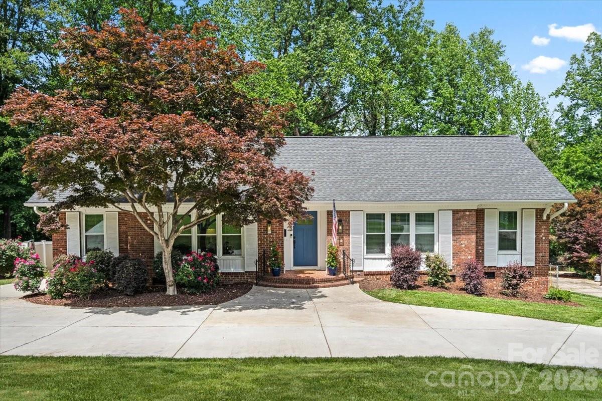 Beverly Woods - Residential