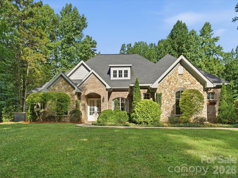 Photo of 9831 Minnie Lemmond Lane, Charlotte, NC 28227 (MLS # 4396396)