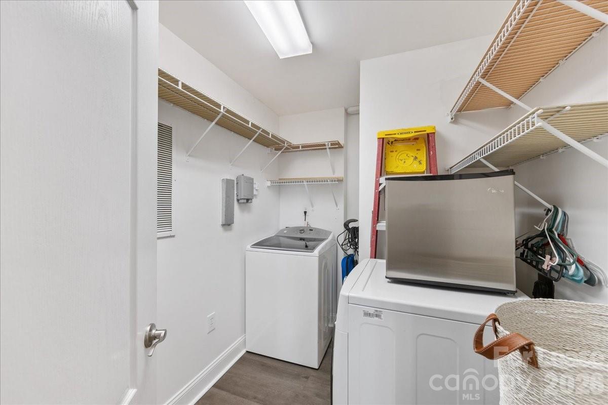 Jefferson Square - Residential Lease